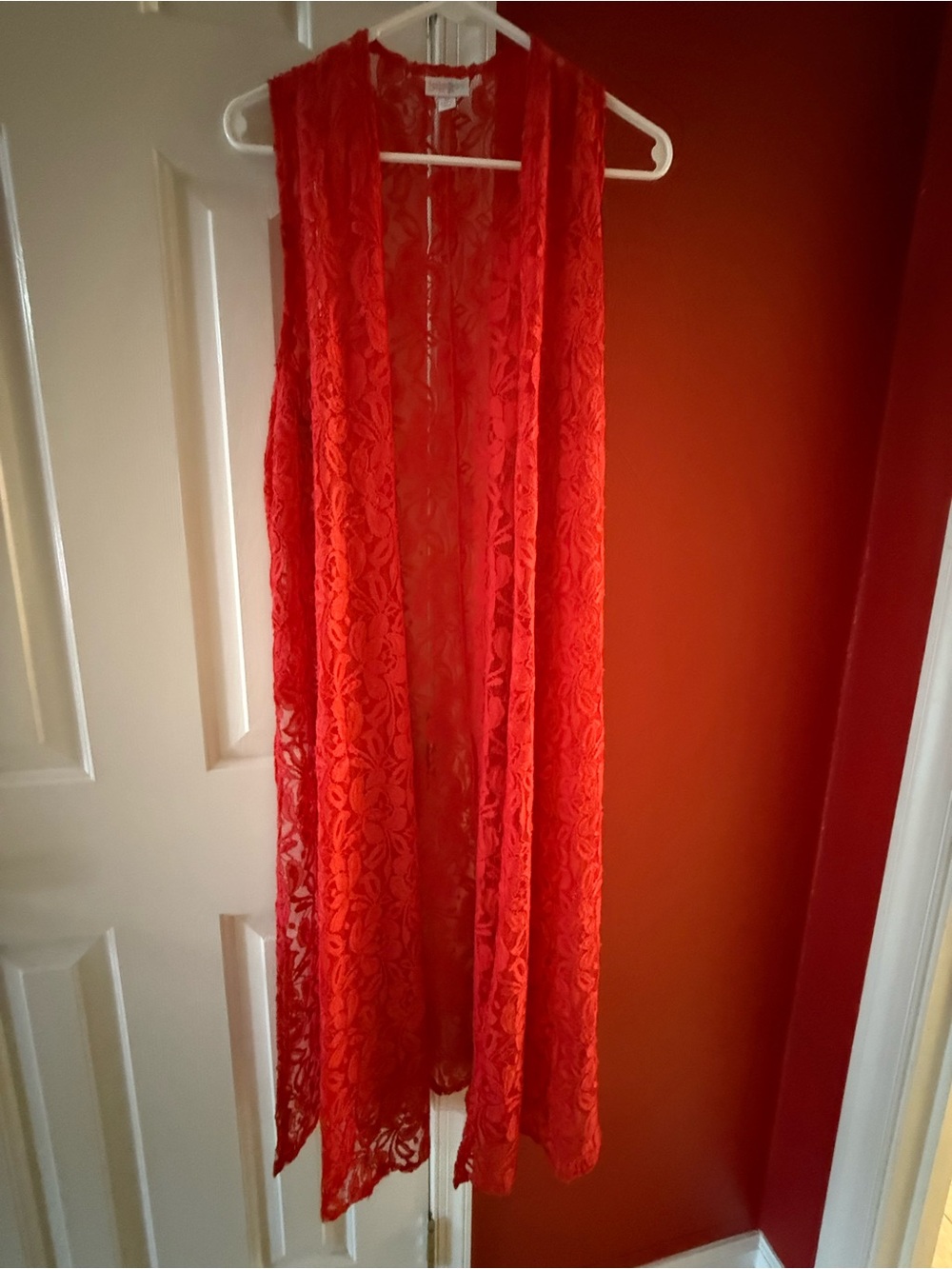 LuLaRoe Joy Red Floral Lace Long Sleeveless Duster Vest | Medium | Open Front